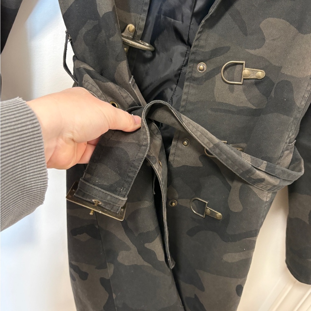 Vintage Y2K Camouflage Utility Jacket Military Grunge Aesthetic Medium Belt - Picture 9 of 15